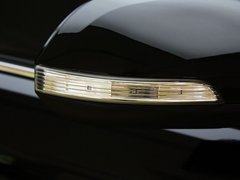 2013款 3.0L 自动 尊贵型