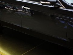 2013款 3.0L 自动 尊贵型