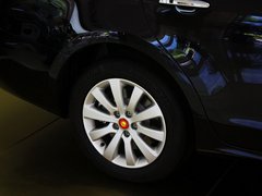 2013款 3.0L 自动 尊贵型