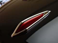 2013款 3.0L 自动 尊贵型