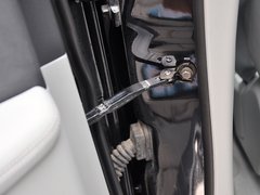 2013款 3.0L 自动 尊贵型