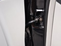2013款 3.0L 自动 尊贵型