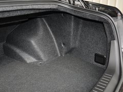 2013款 3.0L 自动 尊贵型