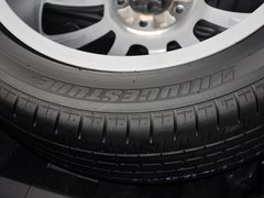 2013款 3.0L 自动 尊贵型