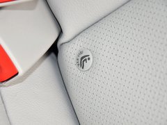 2013款 3.0L 自动 尊贵型