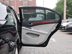 2013款 3.0L 自动 尊贵型