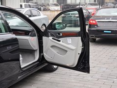 2013款 3.0L 自动 尊贵型