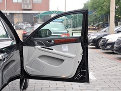 2013款 3.0L 自动 尊贵型