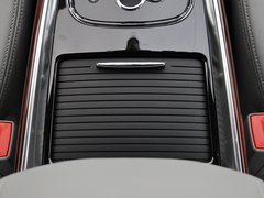 2013款 3.0L 自动 尊贵型