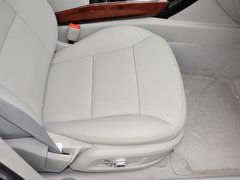 2013款 3.0L 自动 尊贵型