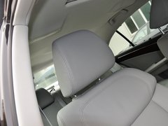 2013款 3.0L 自动 尊贵型
