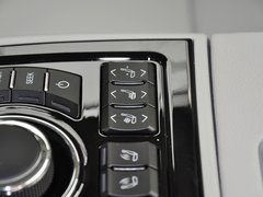 2013款 3.0L 自动 尊贵型