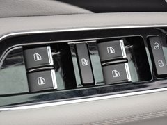 红旗H7 2013款 3.0L 自动 尊贵型