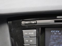 2013款 3.0L 自动 尊贵型