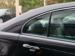 2013款 3.0L 自动 尊贵型