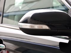 2013款 3.0L 自动 尊贵型