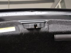 2013款 3.0L 自动 尊贵型