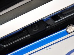 2013款 3.0L 自动 尊贵型