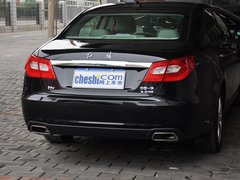 2013款 3.0L 自动 尊贵型