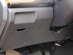 2013款 1.5L CVT 女性精英版