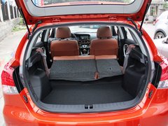 2013款 1.5L CVT 女性精英版