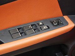 2013款 1.5L CVT 女性精英版