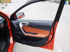 2013款 1.5L CVT 女性精英版
