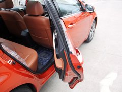 2013款 1.5L CVT 女性精英版