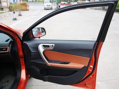 2013款 1.5L CVT 女性精英版