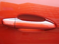 2013款 1.5L CVT 女性精英版