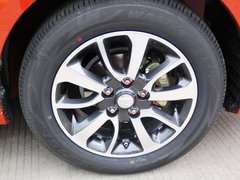 2013款 1.5L CVT 女性精英版