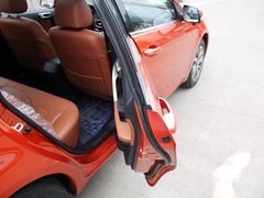 2013款 1.5L CVT 女性精英版