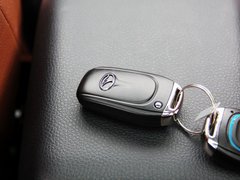 2013款 1.5L CVT 女性精英版