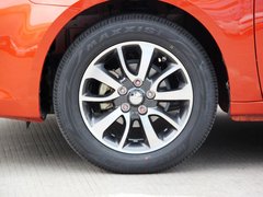 2013款 1.5L CVT 女性精英版