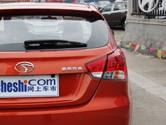2013款 1.5L CVT 女性精英版