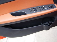 2013款 1.5L CVT 女性精英版