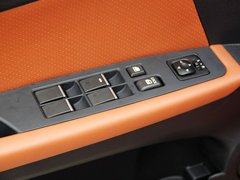2013款 1.5L CVT 女性精英版