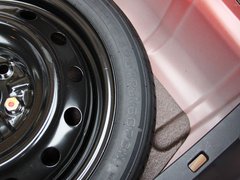 2013款 1.5L CVT 女性精英版