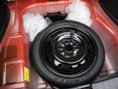 2013款 1.5L CVT 女性精英版