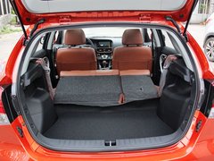 2013款 1.5L CVT 女性精英版
