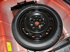 2013款 1.5L CVT 女性精英版