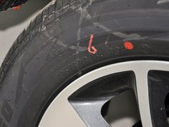 2013款 1.5L CVT 女性精英版