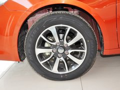2013款 1.5L CVT 女性精英版