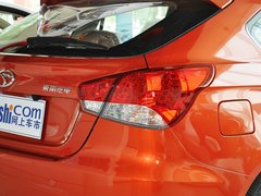 2013款 1.5L CVT 女性精英版