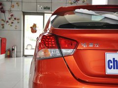 2013款 1.5L CVT 女性精英版