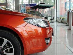2013款 1.5L CVT 女性精英版