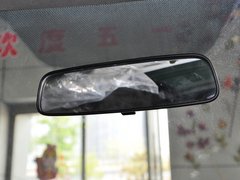2013款 1.5L CVT 女性精英版