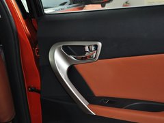 2013款 1.5L CVT 女性精英版