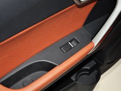 2013款 1.5L CVT 女性精英版