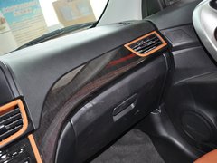 2013款 1.5L CVT 女性精英版